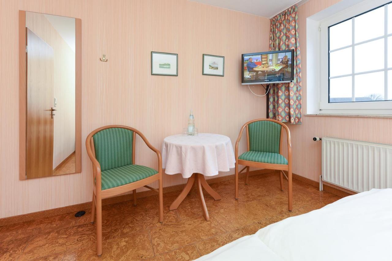 Hotel-Pension Stoertebeker Bensersiel Eksteriør bilde
